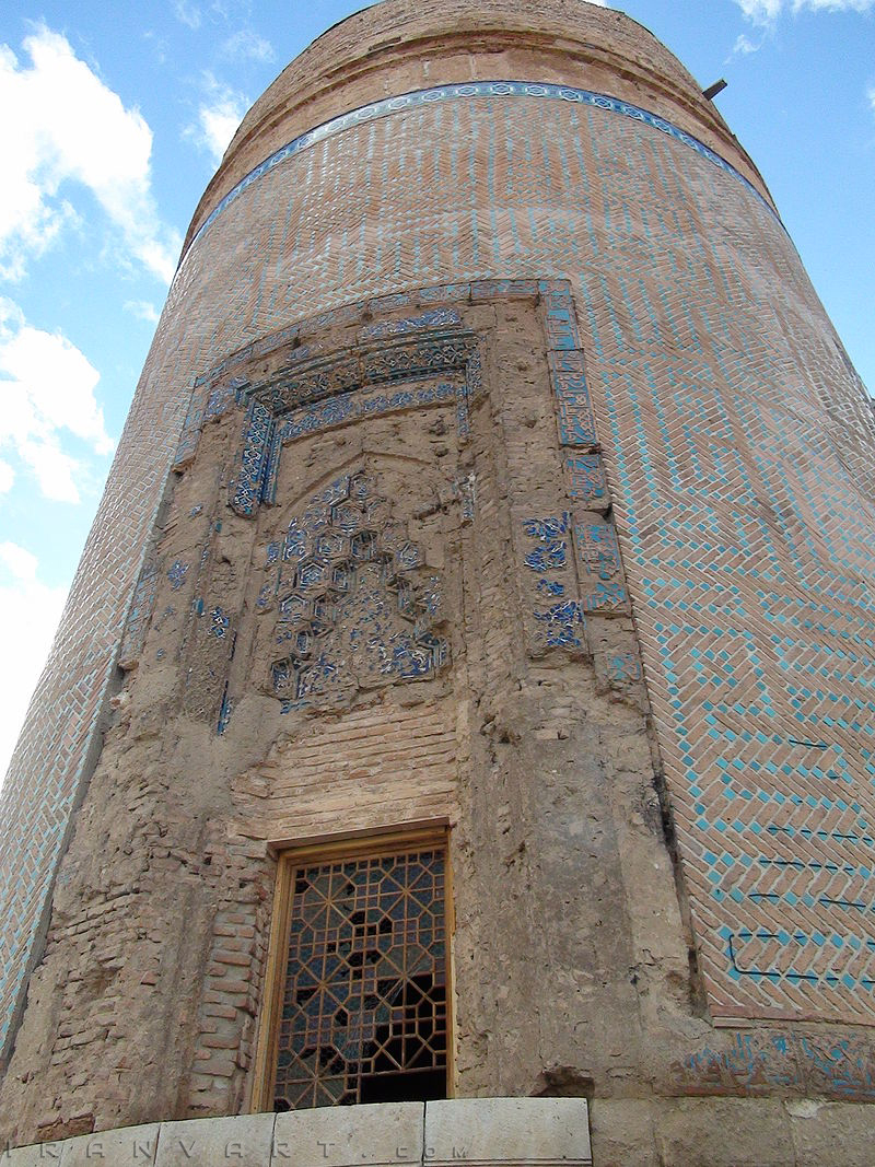 Sheikh Heydar Tomb