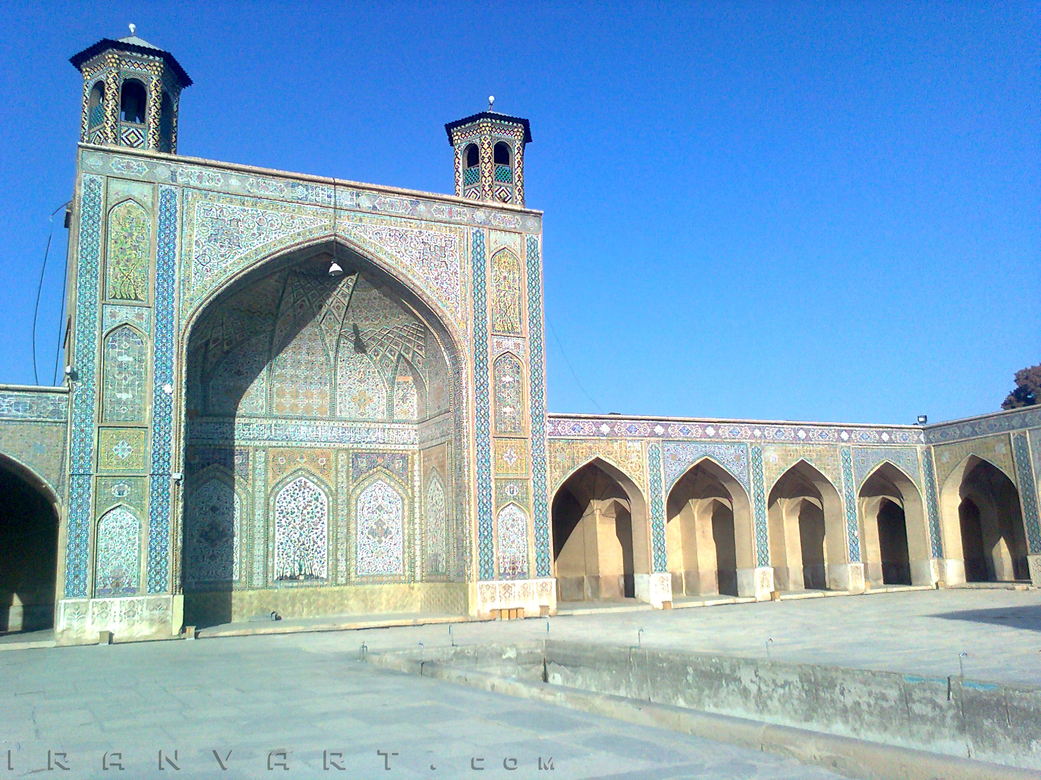 Vakil-mosque-13